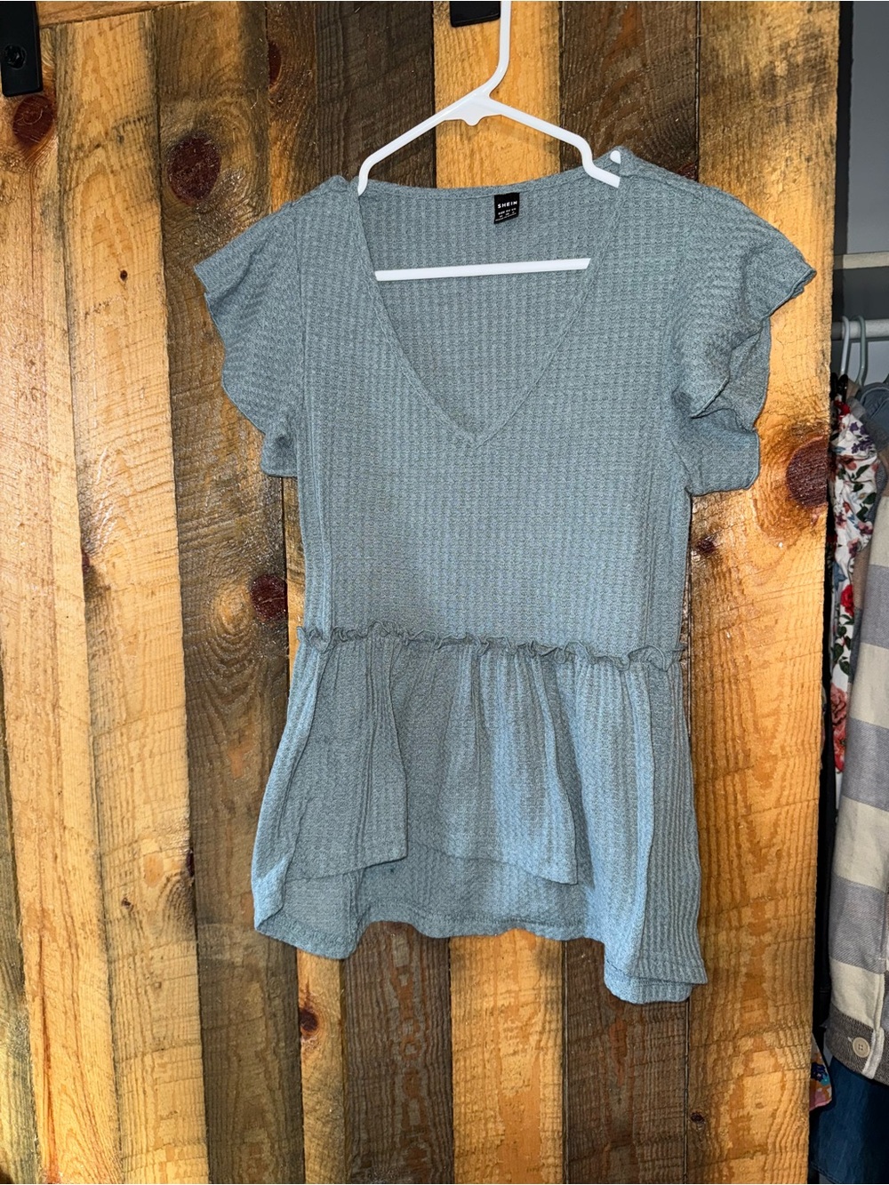 SHEIN Sage Green V-Neck Flutter Sleeve Peplum Top